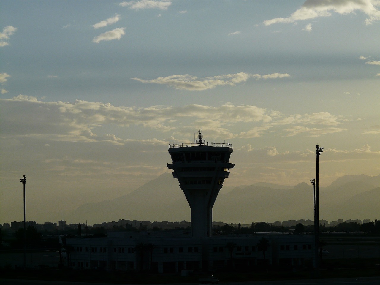 Hava Yollarının Uçuş Güvenliği İçin Aldığı Önlemler